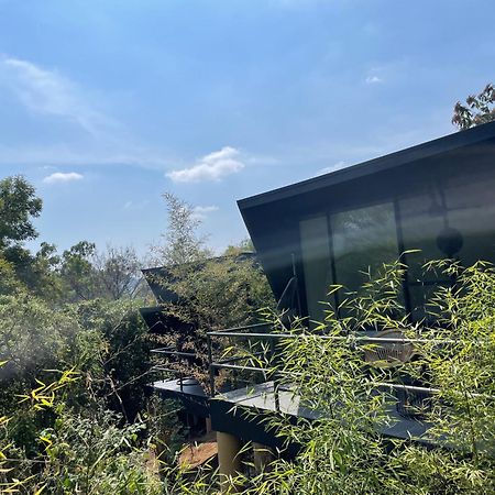 Bajo La Montana Hotel Tepoztlán Kültér fotó